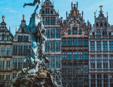 During the walking tour you will visit the Market Square of Antwerp